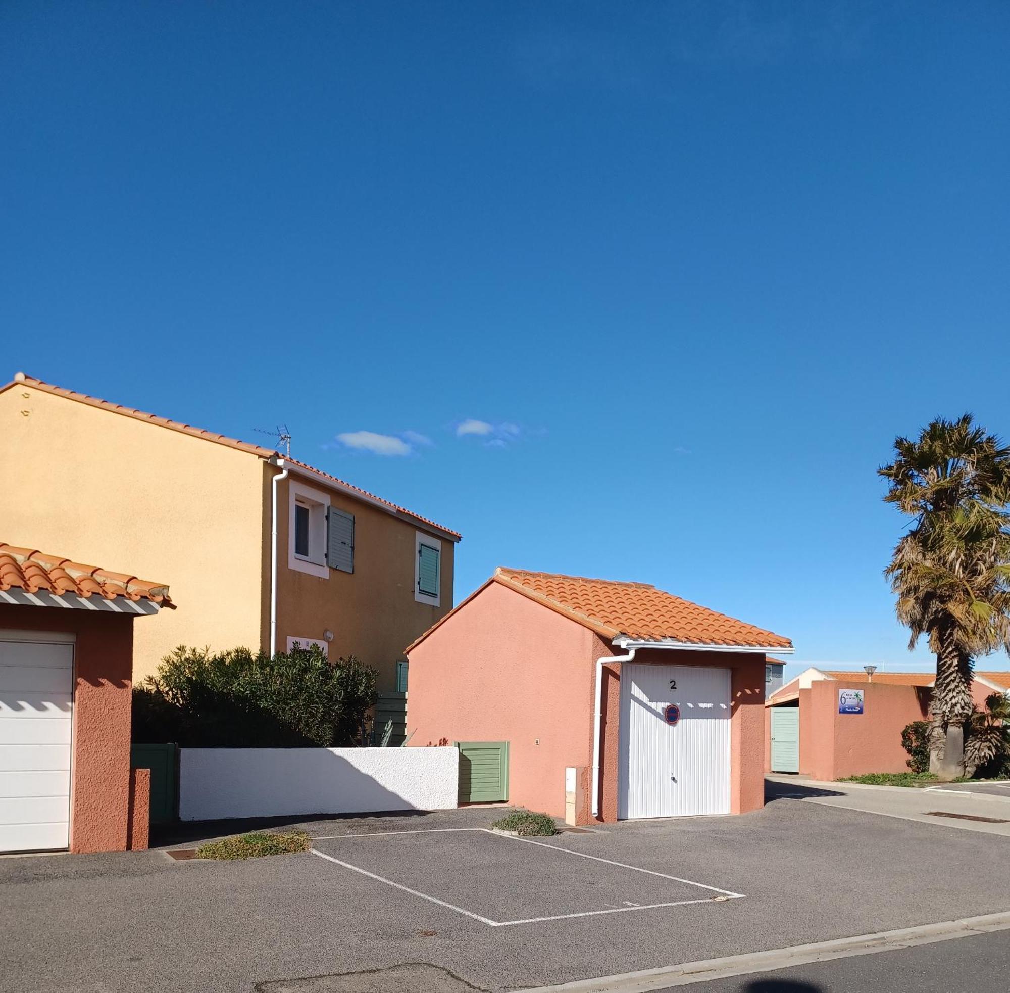 Charmante Villa Dans Village Naturiste Leucate Bagian luar foto